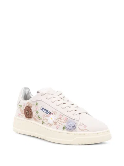 Autry Dallas Floral-embroidered Sneakers In Pink