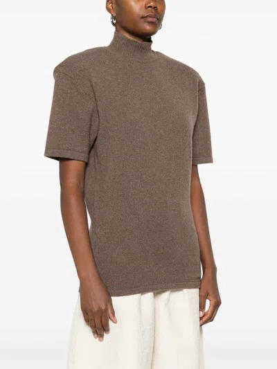 Jacquemus Cashmere Wool Blend Mock Neck Top In Brown