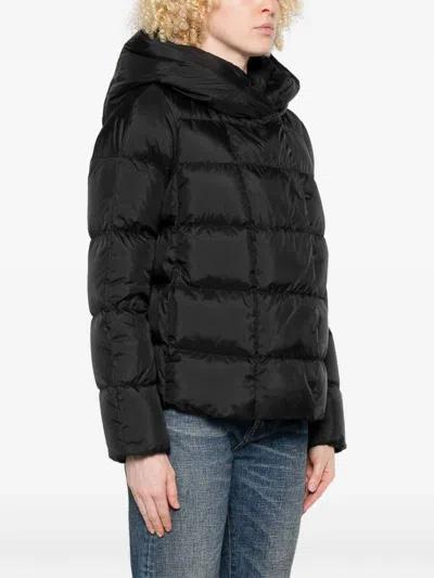 Peuterey High-volume Collar Black Puffer Jacket In Black