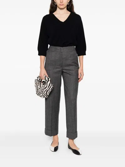 Tabaroni Cashmere Deep V-neck Cashmere Sweater With Relaxed Fit In Black