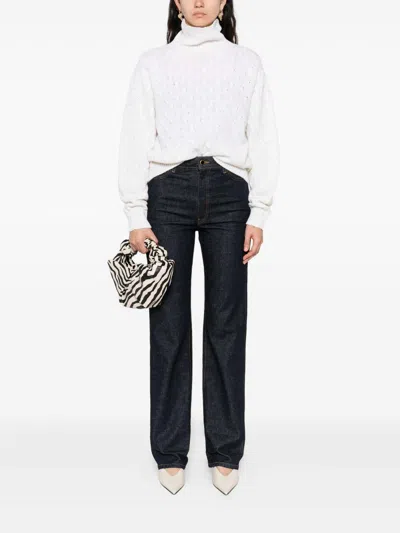 Tabaroni Cashmere Textured Knit Cashmere Sweater With High Turtleneck In White