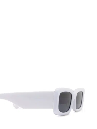 Akila Sunglasses In Gray