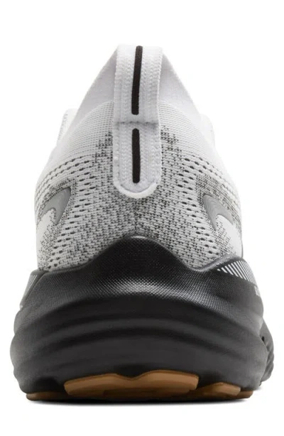 Brooks Glycerin Gts 22 Running Shoe In Multi