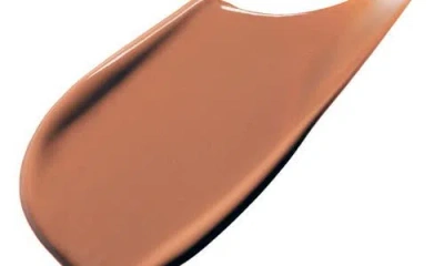 Clé De Peau Beauté Cle De Peau Beaute Radiant Corrector Pen For Eyes In Brown