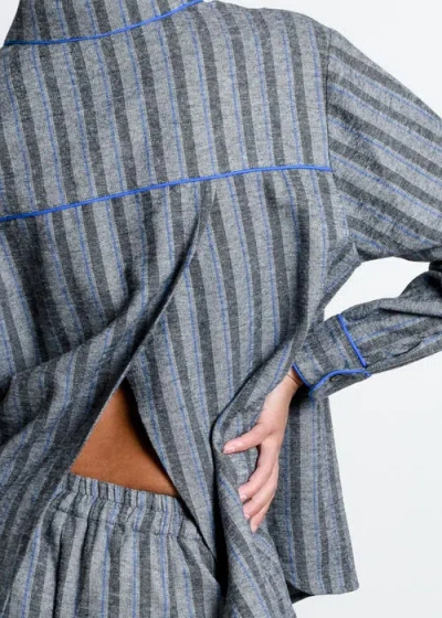 Untitled In Motion Untitled In Multi