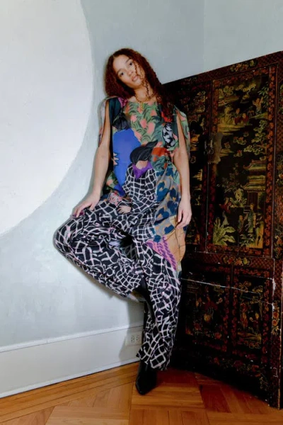 Untitled In Motion Untitled In Multi