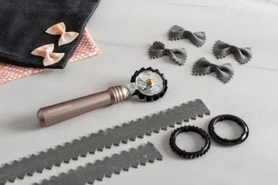 Marcato Marcado Design Series Pastawheel Pasta Cutter In Pink