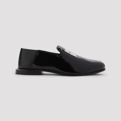 Givenchy Glossy Round Toe Loafers In Black