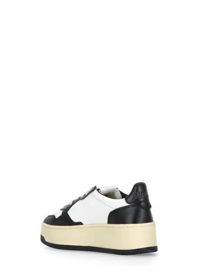Autry Sneakers In White