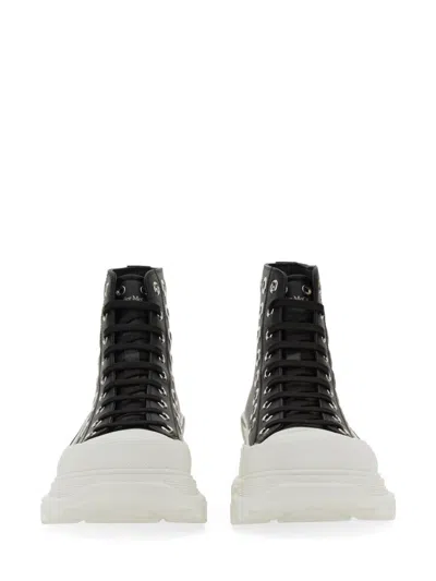 Alexander Mcqueen Men Joey Sneaker With Eyelets In Black