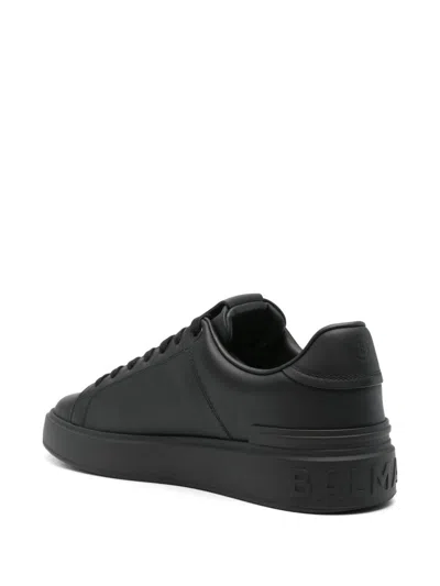 Balmain Court Round Toe Flat Sole Sneakers In Black