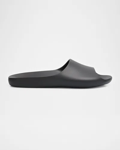 The Row Ama Slipon In Rubber In Black