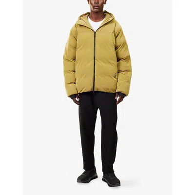 On Mens Nutmeg All-day Reflective-logo Puffer Jacket In Yellow