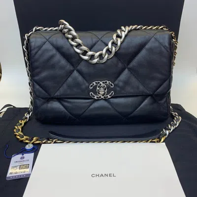 Pre-owned Chanel Women Pre-loved Bag Very Good Condition In Multi