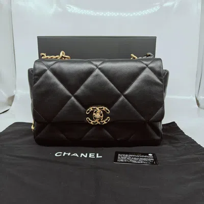 Pre-owned Chanel Women Pre-loved Bag Very Good Condition In Multi