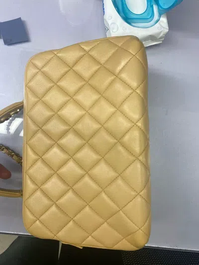 Pre-owned Chanel Women Pre-loved Bag Very Good Condition In Multi