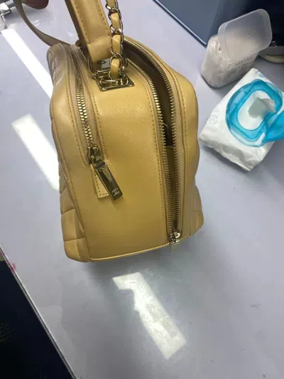 Pre-owned Chanel Women Pre-loved Bag Very Good Condition In Multi