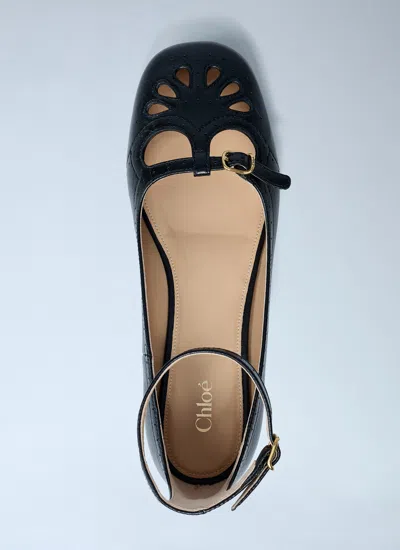 Chloé Leather Ballerina Shoes Featuring Buckle Detail In Black