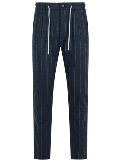 Eleventy Navy Wool And Cashmere Trousers Men In Black