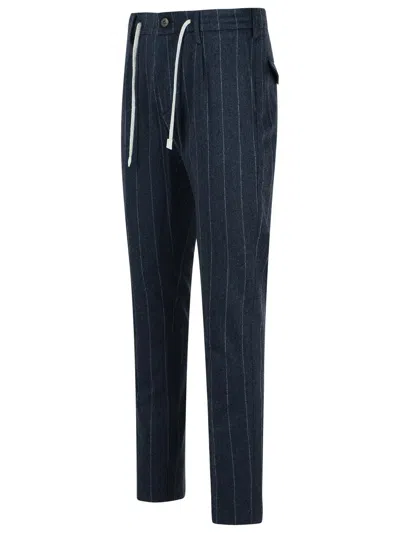Eleventy Navy Wool And Cashmere Trousers Men In Black