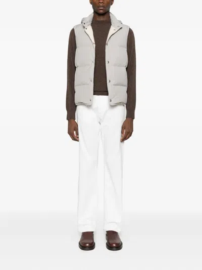 Eleventy Hooded Press-stud Fastening Gilet In Gray