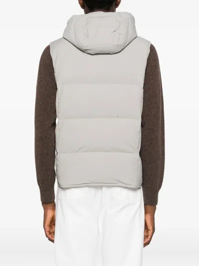 Eleventy Hooded Press-stud Fastening Gilet In Gray