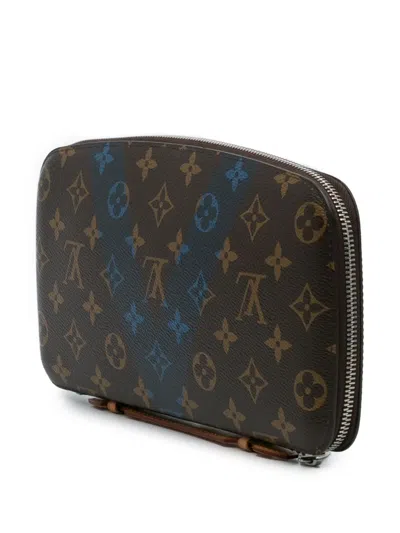 Pre-owned Louis Vuitton 2014 Monogram V Line Atoll Organizer In Brown