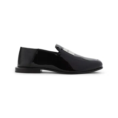 Givenchy Glossy Round Toe Loafers In Multi