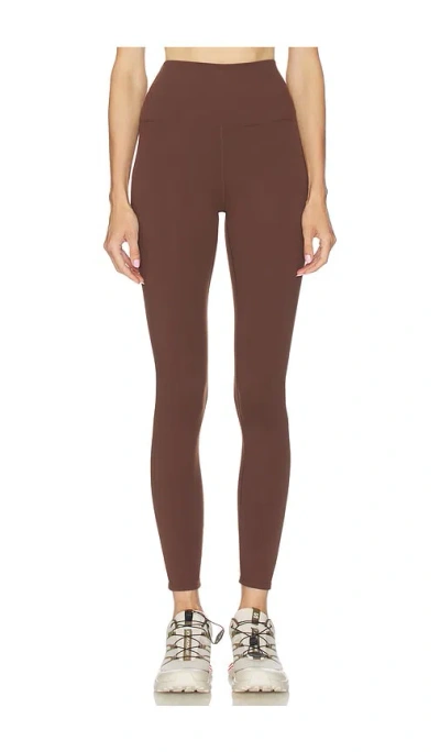 Beach Riot Piper Legging In Brown