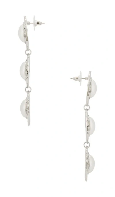Petit Moments Providence Earrings In Metallic