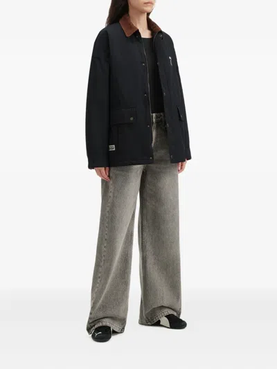 灯芯绒衣领夹克