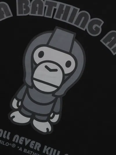 A Bathing Ape Logo-print T-shirt In Black