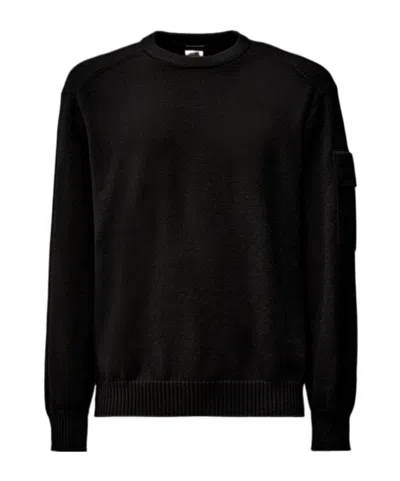 C.p. Company Crew Neck Knit Sweater With Raglan Sleeves And Logo Patch In Black