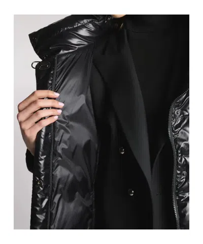Fay Cropped Black Nylon Down Jacket With Iconic Fastening And Windproof Cuffs In Black