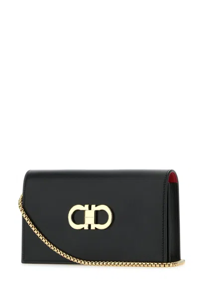 Ferragamo Black Leather Gancini Shoulder Bag In Black