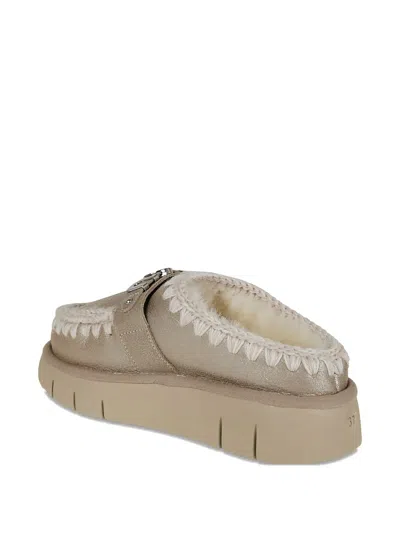 Mou Bounce Clog In Laminated Sheepskin Stone Color In Multi