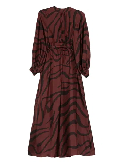 斑马纹裹身式连衣裙