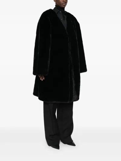 The Frankie Shop Matera Oversized Plush Coat In Black