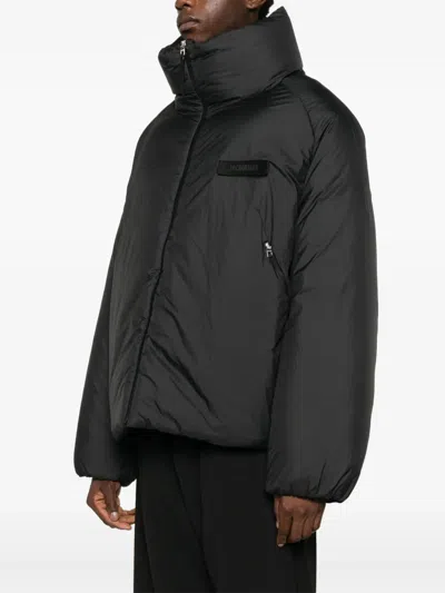 Jacquemus Logo-detail Padded Jacket In Black