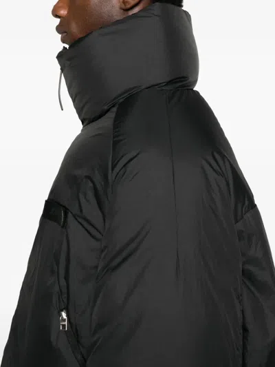 Jacquemus Logo-detail Padded Jacket In Black