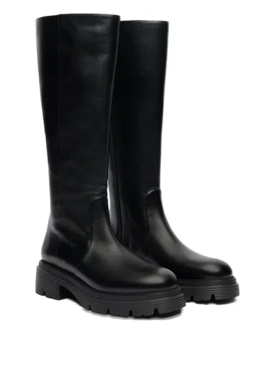 Stuart Weitzman 40mm Hudson Lug Sole Lite Zip Boots In Black