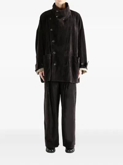 Ziggy Chen Buttoned Patch-pocket Coat In Black
