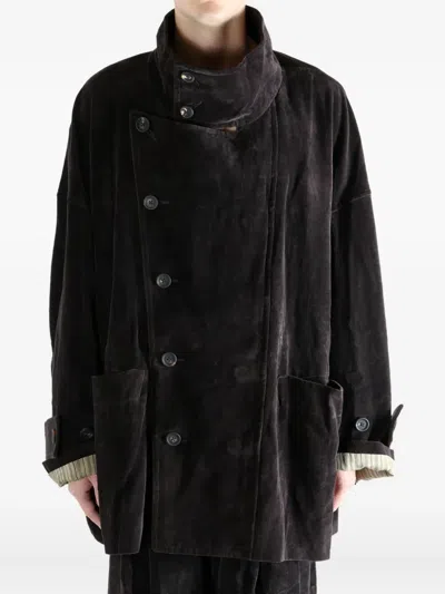 Ziggy Chen Buttoned Patch-pocket Coat In Black