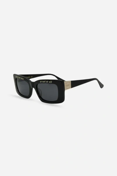 Indy Talk To Me Nice Square Polarized Sunglasses In Black