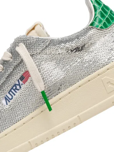 Autry Dallas Low Sneakers Featuring Crystals In Gray