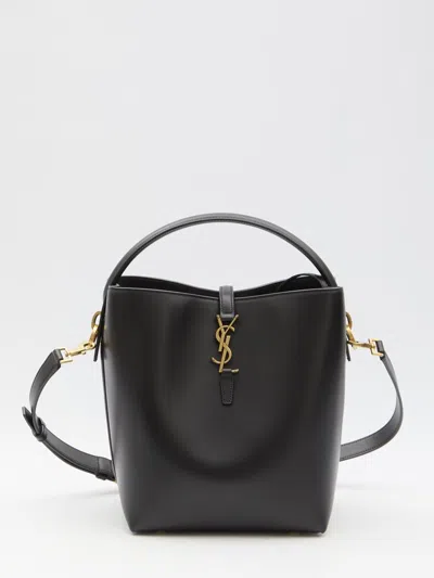 Saint Laurent Le 37 Ysl Bucket Bag In Smooth Leather In Black