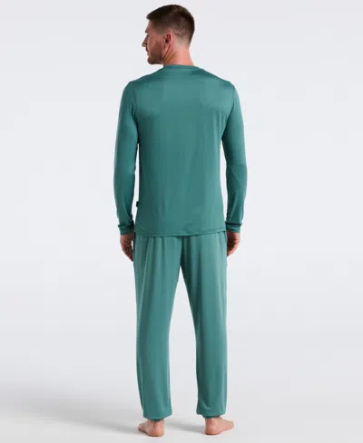 Perry Ellis Portfolio Men's Deluxe Touch Knit Crewneck Shirt In Green