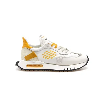 Bepositive Space Race - Iconic Canvas Sneakers In White