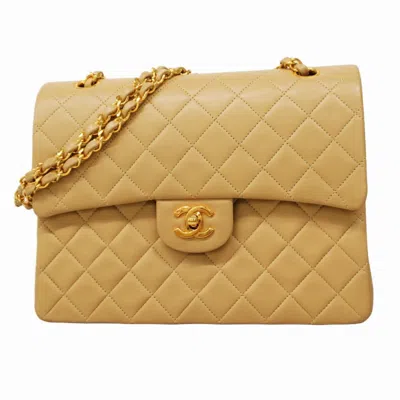 Pre-owned Chanel Leather Shoulder Bag () In Sand