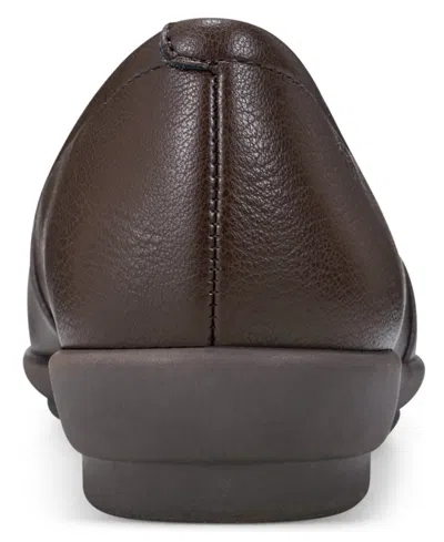 Easy Spirit Arlie Womens Square Closed Toe Slip-on Shoe In Brown